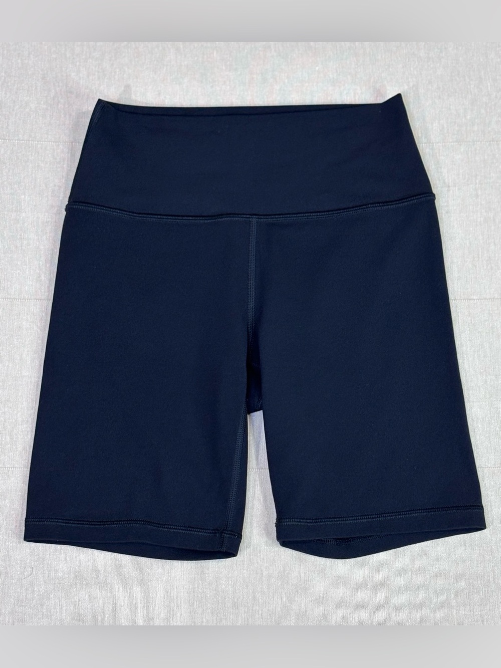 Athleta Transcend 7” Bike Shorts Navy High Rise Sculpting Compression